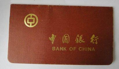 女人去世3年，丈夫沒有再娶，婆婆拆下被子，丈夫蒙了