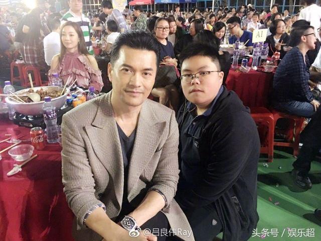 62歲呂良偉與67歲鄭則仕近照對比，網友感慨：兩人妻子差距太大 !