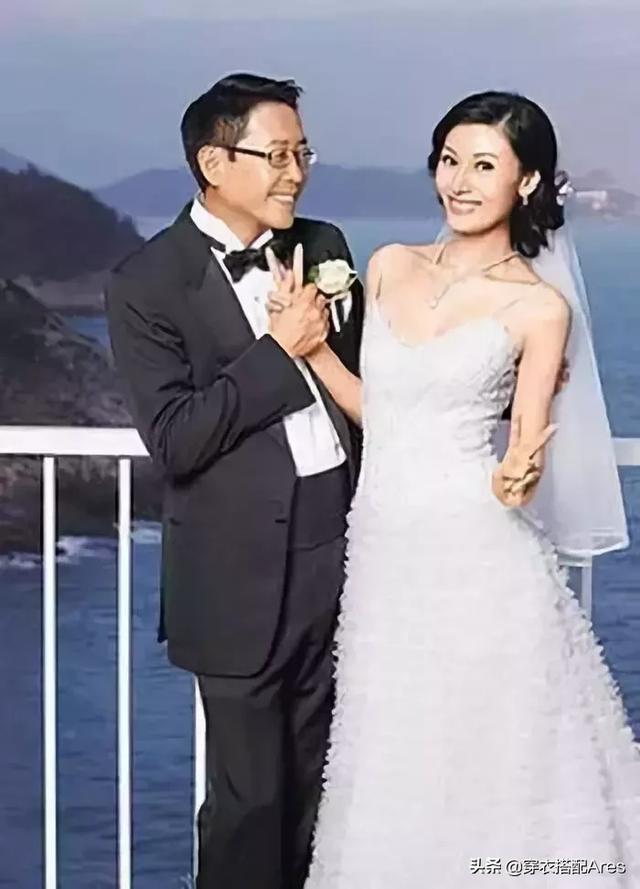 錯過420億遺產，48歲李嘉欣「豪門夢碎：嫁有錢人，不如當有錢人!