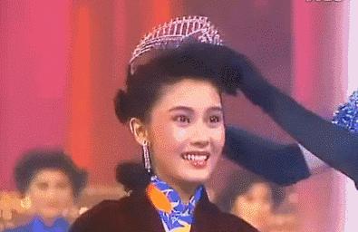 錯過420億遺產，48歲李嘉欣「豪門夢碎：嫁有錢人，不如當有錢人!