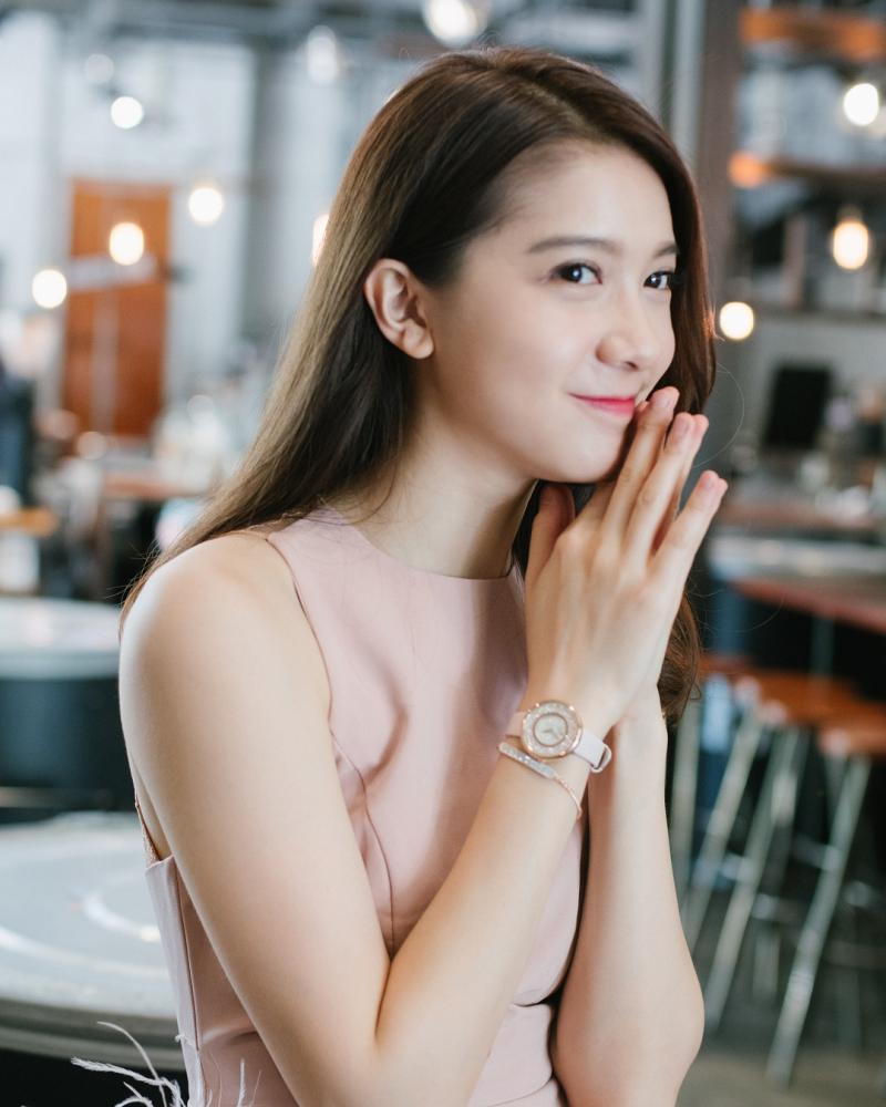 香港娛樂圈2018十大美臉孔❤李佳芯美到逆天都最後一名, 第二名居然是大馬人！