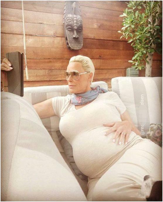 史泰龍55歲前妻，拼生5胎成功，終於圓了兒子們的「妹妹夢」
