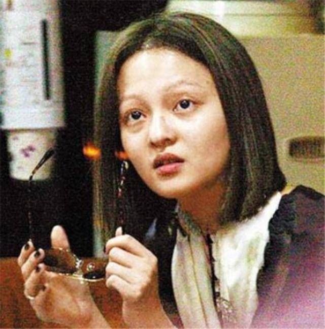 卸了妝的明星你能認識幾個？張韶涵像大媽，而她像換了一張臉!