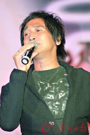曾經的歌壇一姐，39歲為情跳樓自殺，死後兩任丈夫搶巨額遺產！