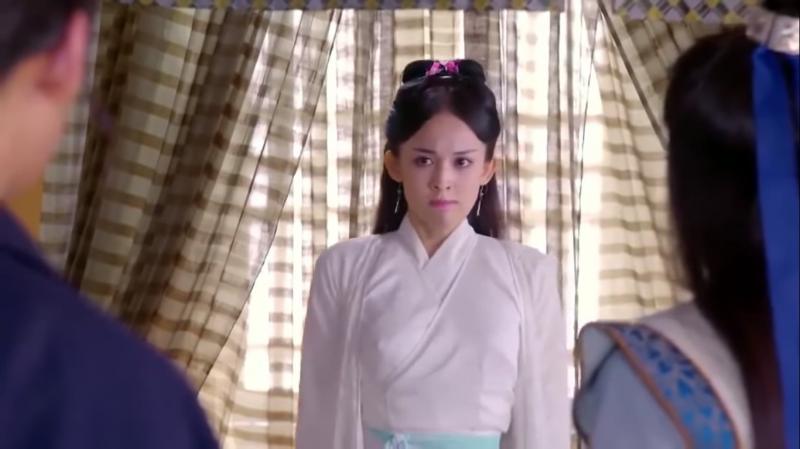 【穿衣還會看到兩點】新疆女神古力娜扎「不愛穿bra癖好」, 三部劇集都表露出來了！網友: 導演這樣也ok?