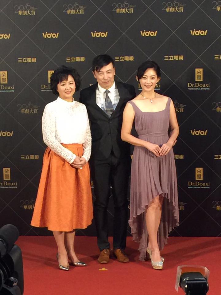 劉瑞琪為「丈夫與前妻生的3子女」放棄生孩子，「無條件母愛」讓她和繼子女感情超親！