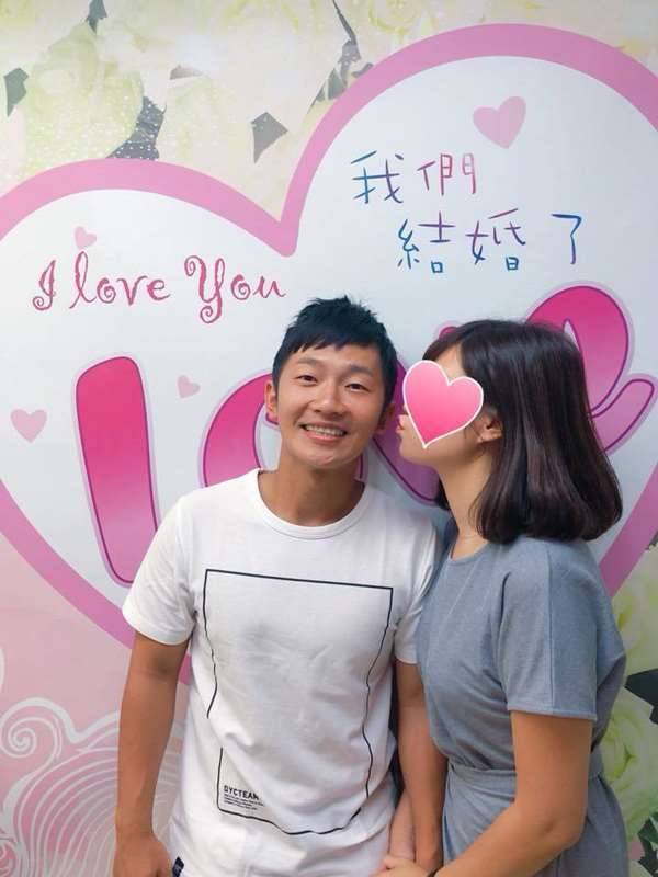 恭喜！51歲康康再當爸，「前世情人」報到，愛女Q樣簡直萌翻！