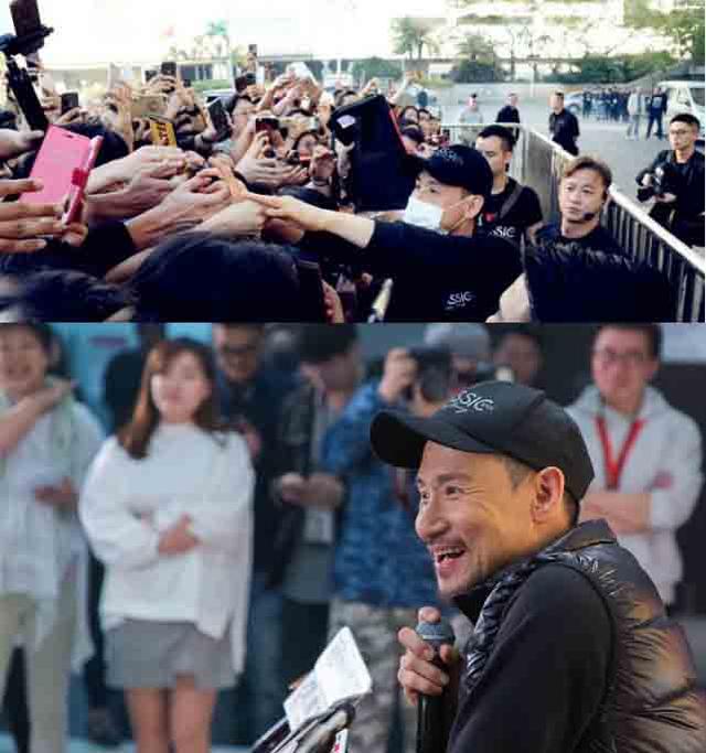 58歲張學友臉頰凹陷，面容憔悴，盡力撐演唱會，有誰注意到台下他18歲女兒的動作，網友直言：女兒才是亮點