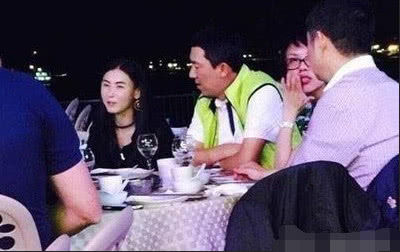 小王子生父傳了一個又一個，張柏芝終於無奈回應，網友：意料之中