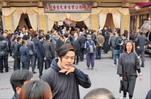 劉至翰當年疑似「偷吃」與林子萱閃離！現在要娶新歡了！而這個對象竟然就是當年的...