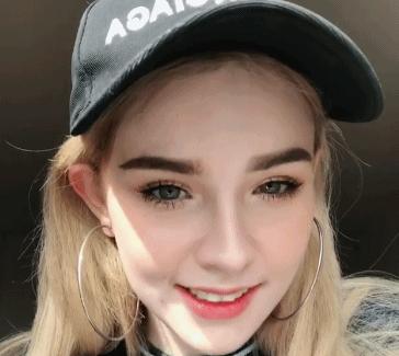 18歲泰國網紅一夜狂漲10萬粉絲，因太美被認為不真實！