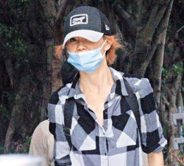54歲張曼玉「越老越孤僻」，她終沒活成你想像的樣子