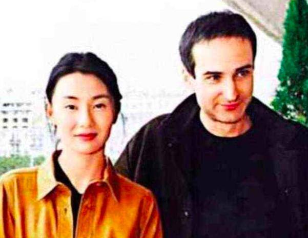 54歲張曼玉「越老越孤僻」，她終沒活成你想像的樣子