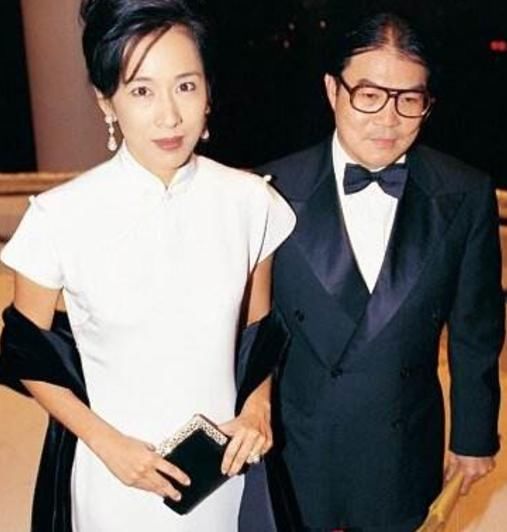 她是郭晶晶的婆婆，史上最美港姐，兩度嫁豪門卻不被名利束縛