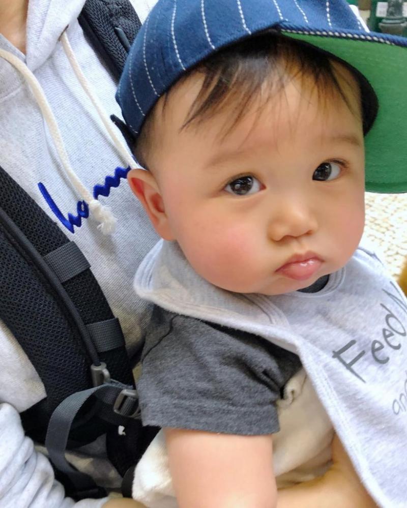 大個仔啦！Brendan學會說話後，最常說的不是『媽媽』而是oo！ 胡杏兒：對他比較重要