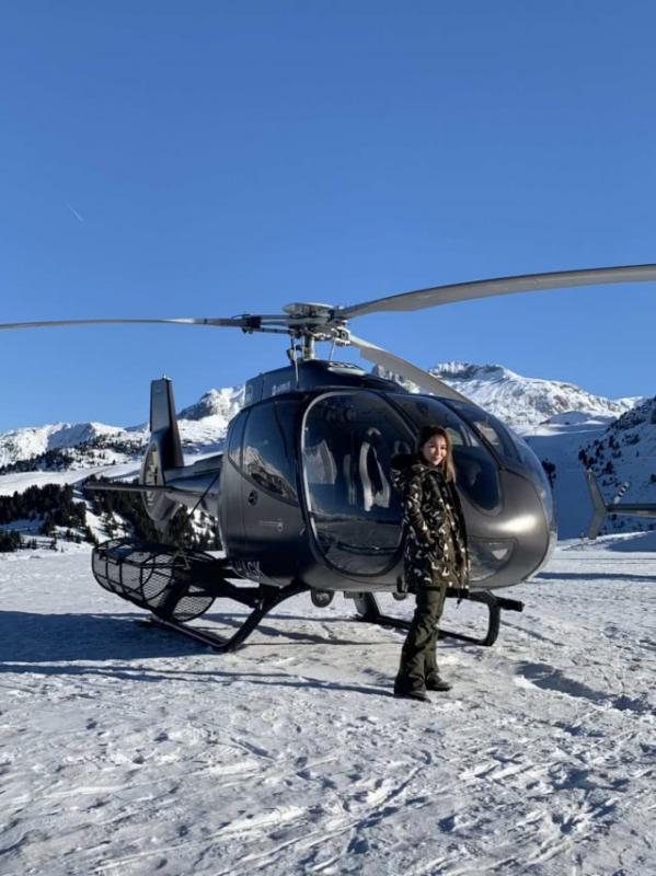洗米華「浪子回頭」與正宮一家人歡樂游歐洲，將小三Mandy留在英國獨守空房… 網友：抵死！