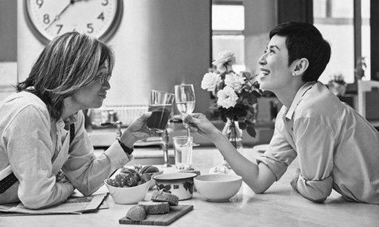 吳君如陳可辛相愛20年不婚！ 育有一女仍「隔房睡」，攜手度「上億負債」低潮：我們不用婚姻套牢！ 