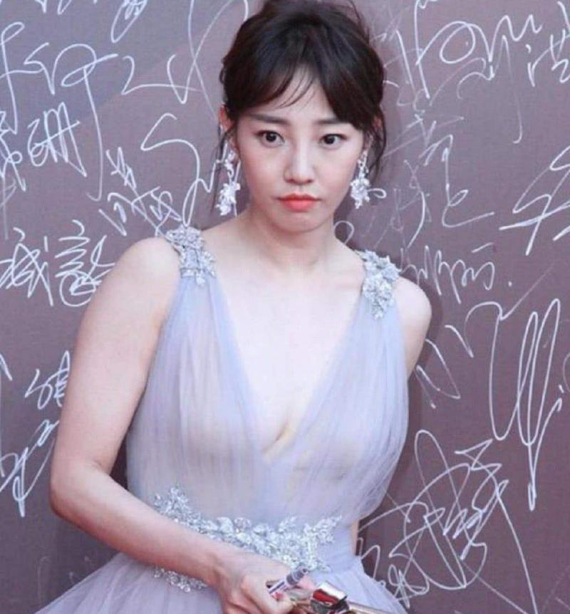 陳羽凡出事前最後一次演唱，女友在觀眾席出現，心疼白百何！