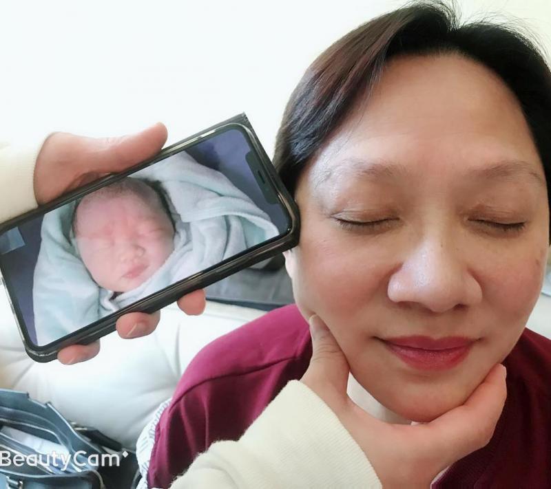 王祖藍認錯把老婆丟在家！李亞男產後每天靠這個抗憂鬱！網民：好心疼她噢～