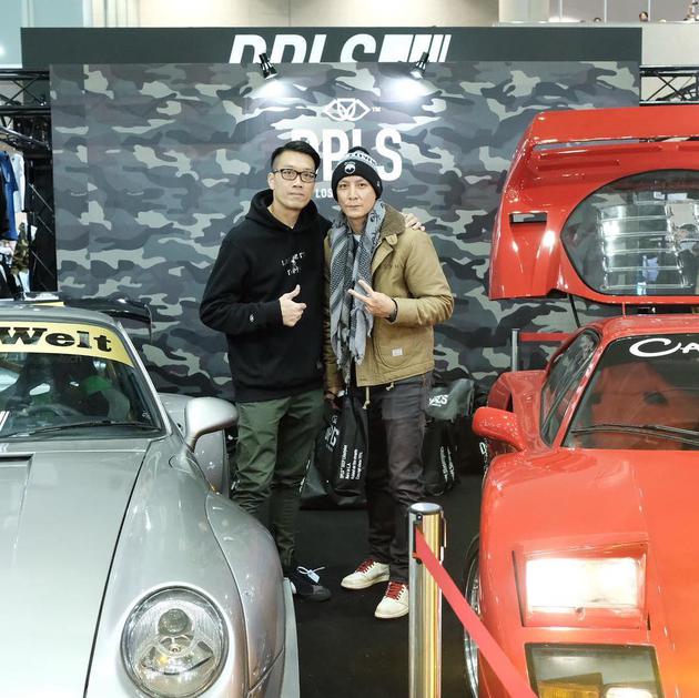 【吳彥祖遇變態!】車展攝影師Hamsap狂拍女模"私人部位"，吳彥祖就被逼在後面看著…