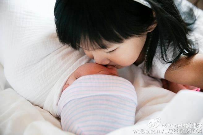 隱退12年首亮相！侯湘婷「嫁入豪門相夫教子」簡樸搭捷運，36歲美貌依舊「兒女超萌」