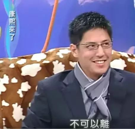 他們牽手了！離婚兩年後終於坐實了他婚內出軌…！