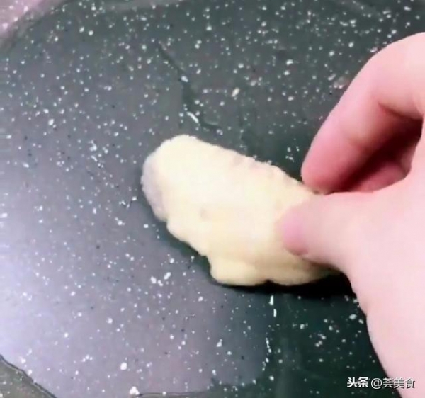 可樂雞翅其實「超簡單」，只需簡單「三步驟」！剛進廚房的新手也輕鬆駕馭！