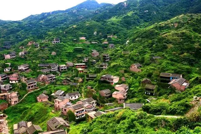50個非去不可的小鎮，中國上榜3個