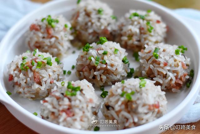 想吃糯米丸子不用買，3分鐘學會，香糯又營養，大人小孩搶著吃！