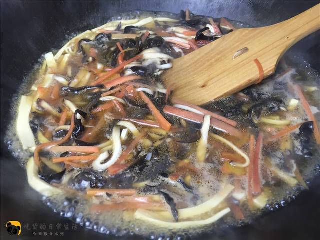 年夜飯之「酸辣湯」，不用1滴油開胃不長肉，過年可以大吃特吃了