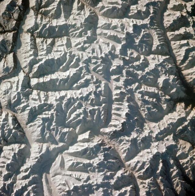 這是暴風雪從衛星看起來的樣子：你從未見過這樣的地球