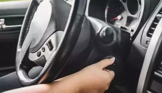 車不怕開，最怕停！小竅門教你停車不傷車