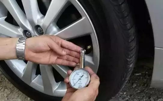 車不怕開，最怕停！小竅門教你停車不傷車