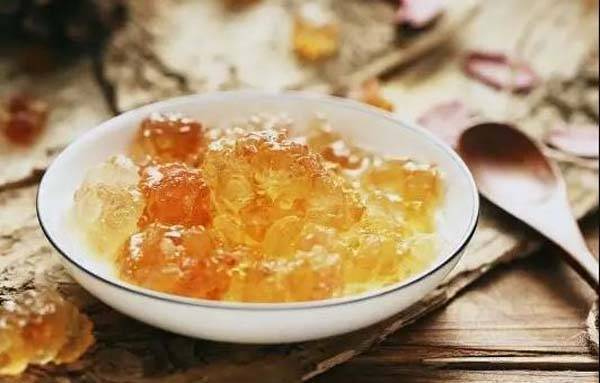 桃膠吃法大全~讓皮膚更水潤 ! !