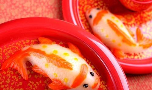 除夕夜23點起~大年初一晚上11點前，一定要把錢包倒過來「抖一抖」，保你明年財源滾滾