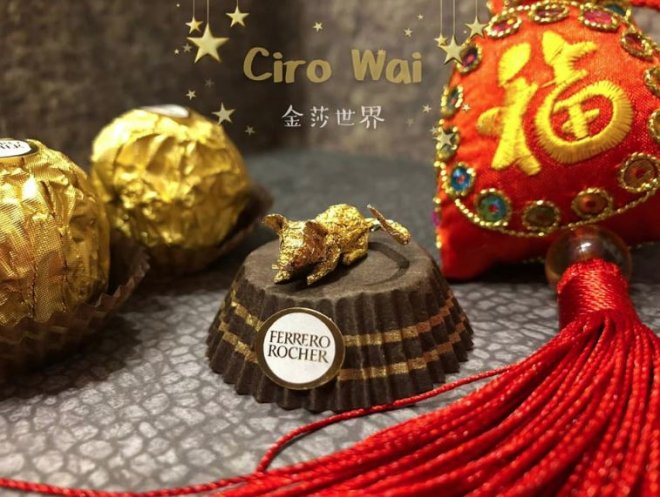 女兒愛吃金莎…他隨手將包裝紙「摺成12生肖」！駿馬奔騰帥爆「一看到金豬本尊」紅到國外：太Q了