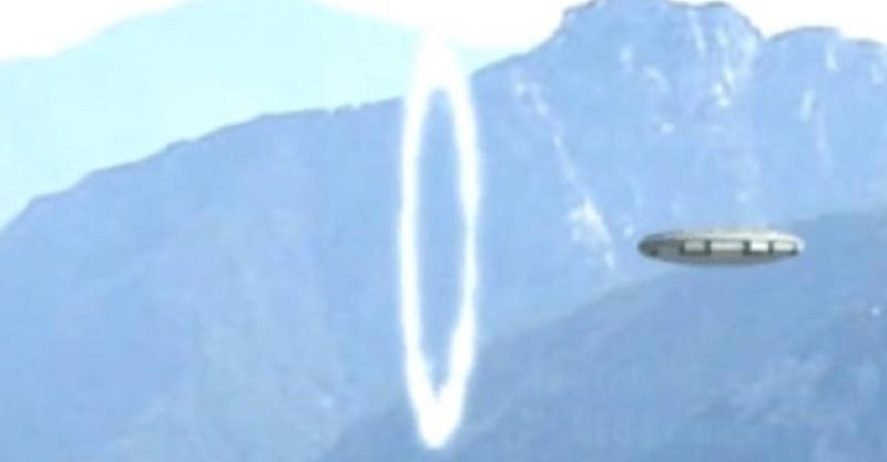 男子無意間撞見「UFO穿越時空門」拍下珍貴影片！放大檢視「80萬網友全看傻」：做人不要太鐵齒！ 