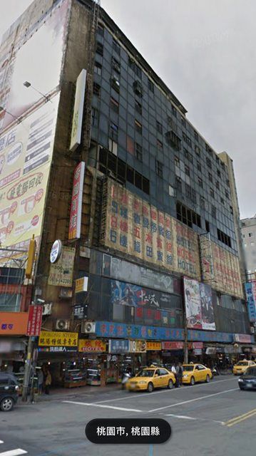 他好奇問掛「為何台灣縣市火車站前都會有一棟被燒過的大樓」網：不要問太多！