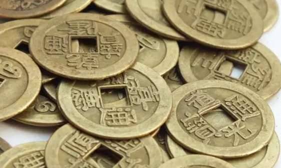 你知道古代一兩銀子值多少錢嗎？ 算出來嚇一跳