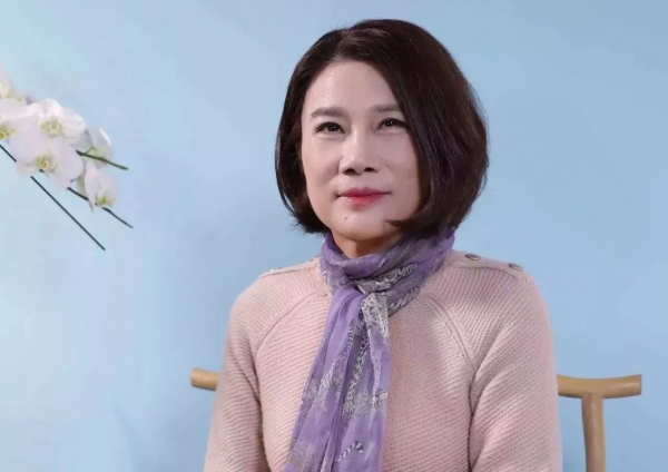 人到40歲還「窮」，謹記「6句話」董明珠：「奮鬥」才能贏得未來！
