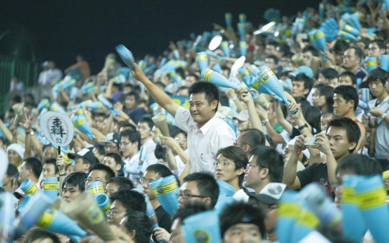 跑了兩支職棒隊 韓國瑜能為高雄迎來新味全龍？