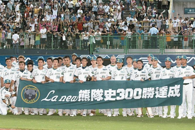 跑了兩支職棒隊 韓國瑜能為高雄迎來新味全龍？