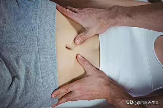 經絡通不通，從4個部位看出來！中醫一套「經絡操」疏通身體