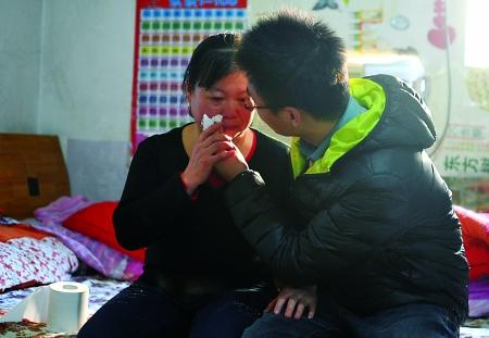 父親去世後我贍養繼母，我結婚她給的東西，我決定送她回老家！
