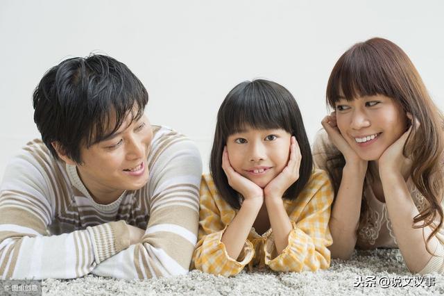「老婆，媽的房子給弟弟結婚，她要來咱家住」「她要來我就走」