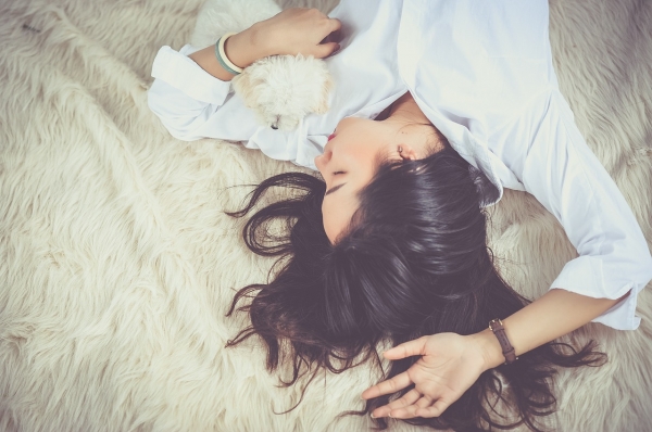 「只要你在，一切都很好」婚姻中，最可怕的不是出軌，而是「心如止水」！