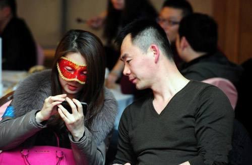 女同事相親，飯沒吃完提前先走，晚上收到男方信息以為看錯了
