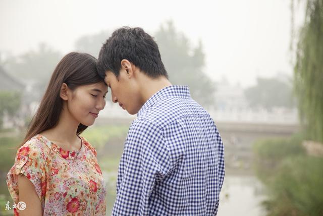 弟弟結婚找我借彩禮錢，我讓他打欠條，弟媳卻說不嫁了