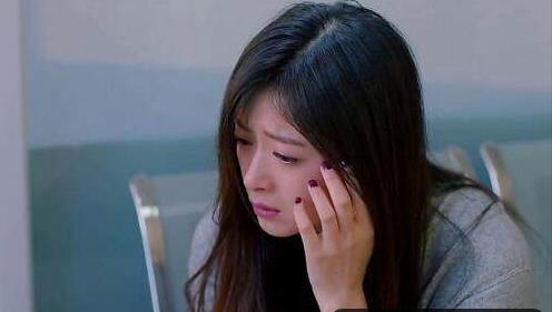 父母狀告女兒不養老，女兒委屈：養老可以，但我不想養弟弟！