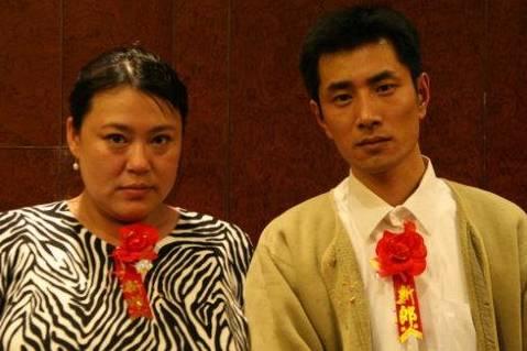她45歲，離婚嫁給小15歲男友，現在過的幸福美滿！女人絕對要看得懂這篇，最後一句話說的太好了！ EZP9 生活網